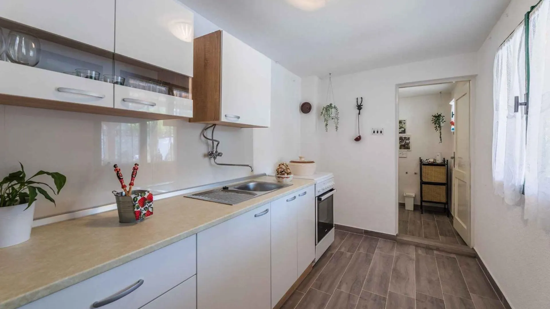 Holiday Home In Drivenik 39098 Κροατία
